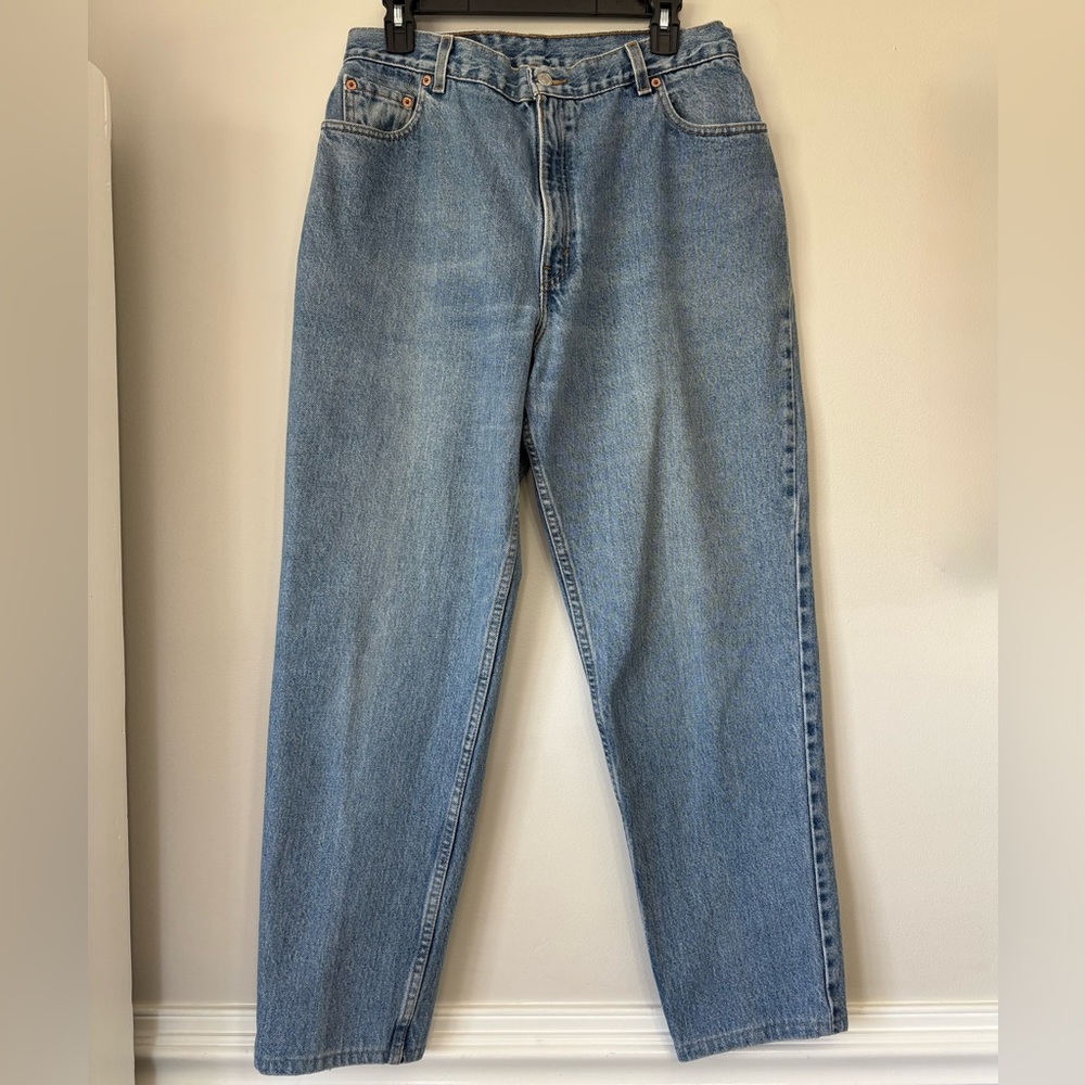 Vtg Levi’s 550 Relaxed Fit Tapered Leg Jeans Light Wash 90s Women’s 16 (32x29)